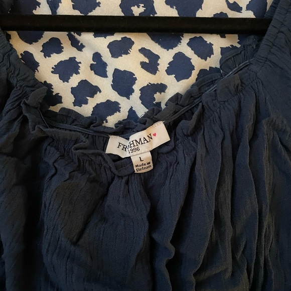 Navy blouse - Picture 2 of 2